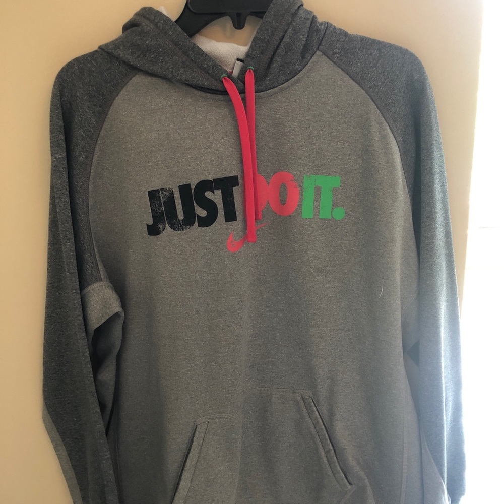 Nike sweatshirt